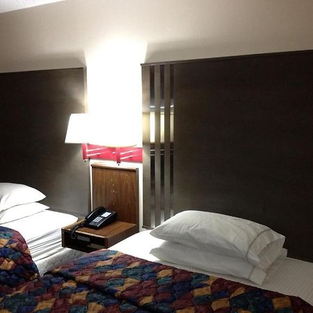 Classic Inn Early Zewnętrze zdjęcie